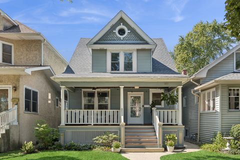821 S Cuyler Avenue Oak Park IL 60304