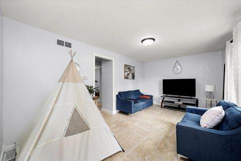 Tiny photo for 520 Aller Avenue, Elgin, IL 60120 (MLS # 12508457)