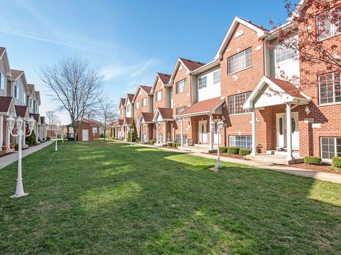 Photo of 7204 W 83rd Street, Bridgeview, IL 60455 (MLS # 12622922)