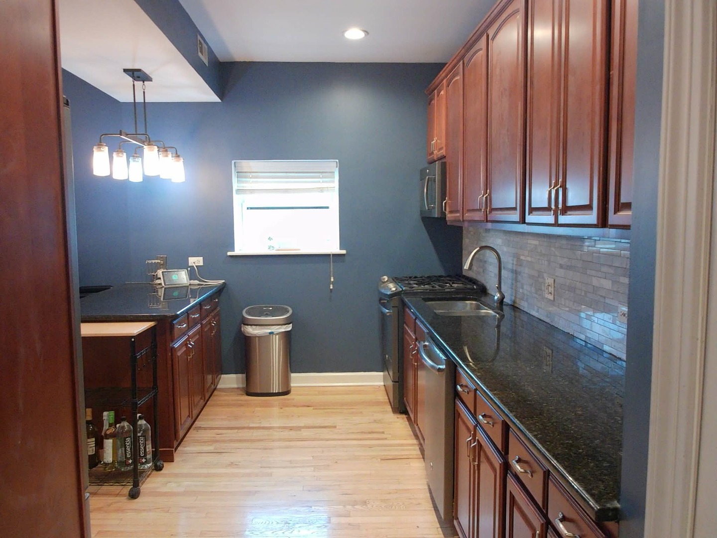 6324 S Kimbark Avenue 405