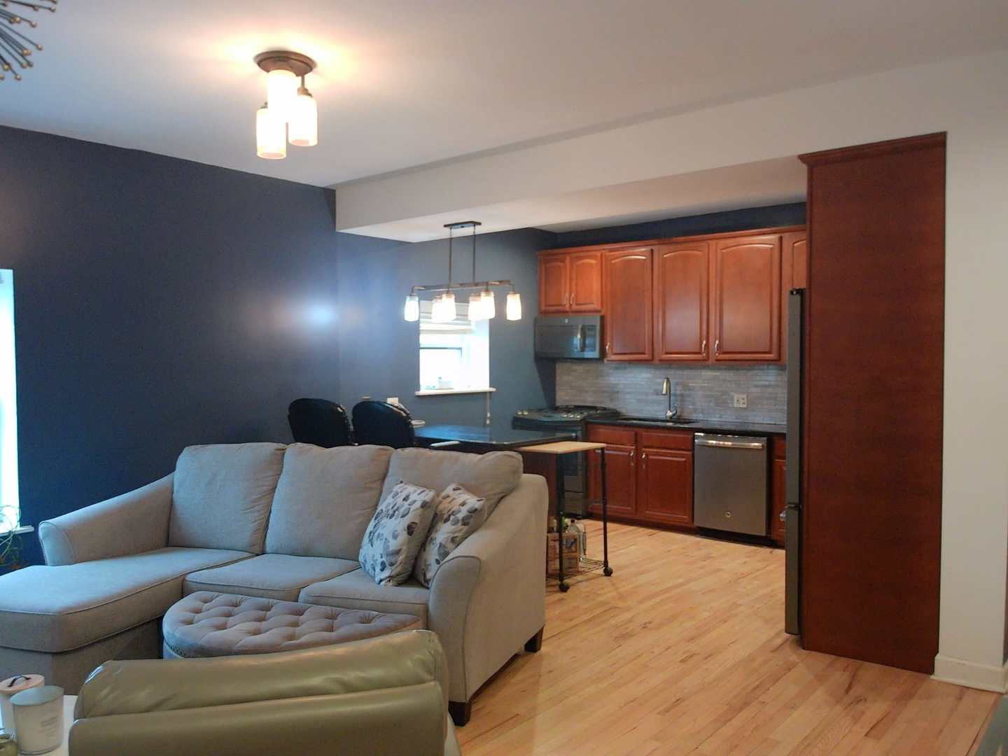 6324 S Kimbark Avenue 405