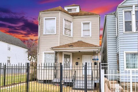 3011 E 80th Street Chicago IL 60617