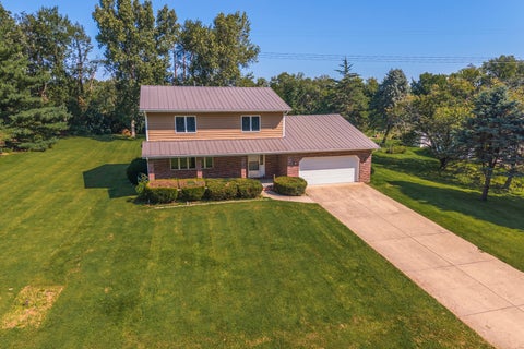 Tiny photo for 19780 Lakewood Drive, Bloomington, IL 61705 (MLS # 12745371)
