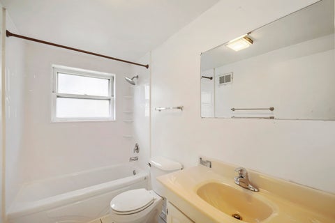 Tiny photo for 918 S Owen Street, Mount Prospect, IL 60056 (MLS # 12769581)