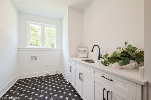 Tiny photo for 2514 Hidden Oak (LOT 9) Circle, Highland Park, IL 60035 (MLS # 12397588)