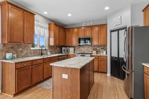 Tiny photo for 711 Jorstad Drive, North Aurora, IL 60542 (MLS # 12741081)
