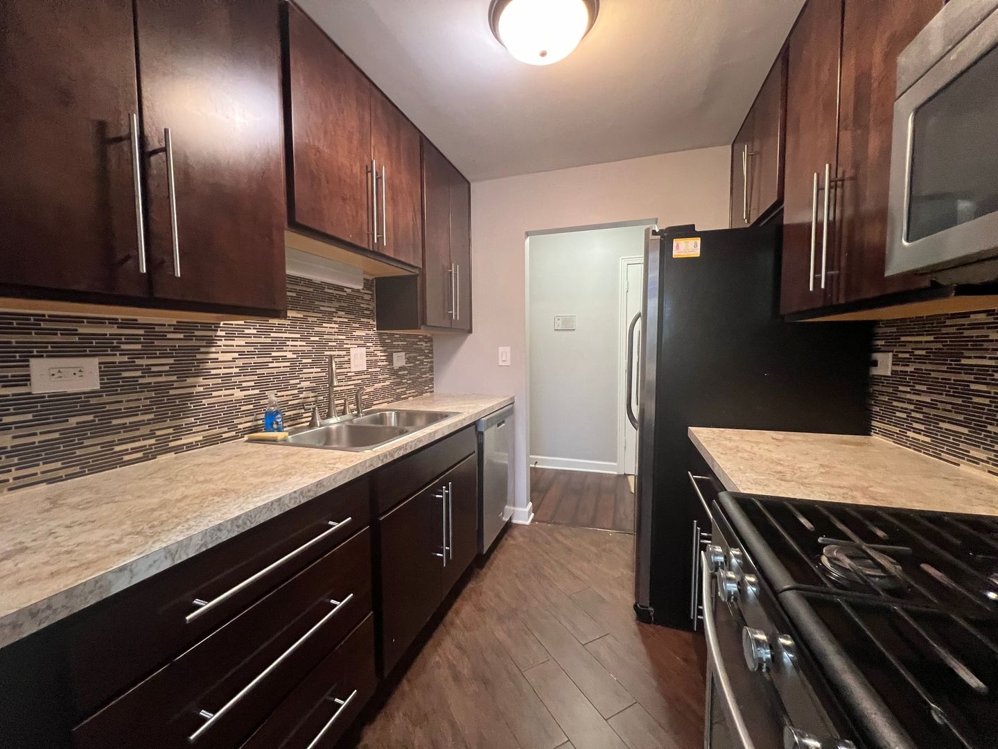 2263 Country Club Drive 12