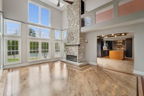 Tiny photo for 563 Dover Court, Buffalo Grove, IL 60089 (MLS # 12642033)