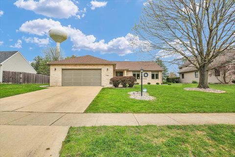 Photo of 408 S Jeffery Drive, Mahomet, IL 61853 (MLS # 12610589)