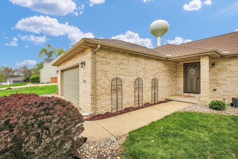 Tiny photo for 408 S Jeffery Drive, Mahomet, IL 61853 (MLS # 12610589)