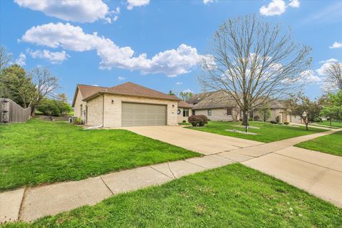 Tiny photo for 408 S Jeffery Drive, Mahomet, IL 61853 (MLS # 12610589)
