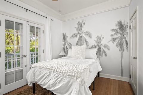 Tiny photo for 1316 E 9th Street, Davenport, IA 52803 (MLS # 12633573)