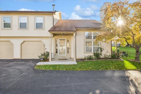 Tiny photo for 318 Juniper Circle, Streamwood, IL 60107 (MLS # 12504299)