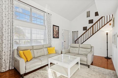 Tiny photo for 318 Juniper Circle, Streamwood, IL 60107 (MLS # 12504299)