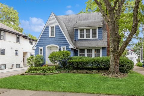 Photo of 725 N Catherine Avenue, La Grange Park, IL 60526 (MLS # 12463772)