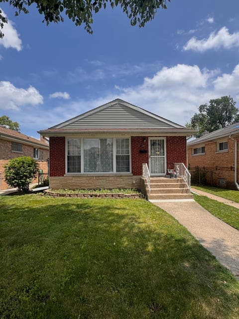 137 Linden Avenue, Bellwood, IL 60104 - #: 12707878