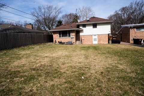 Tiny photo for 3009 Longfellow Avenue, Hazel Crest, IL 60429 (MLS # 12590874)
