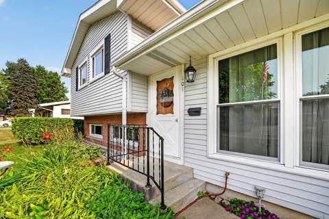 Tiny photo for 101 Joanne Lane, Rochelle, IL 61068 (MLS # 12722304)