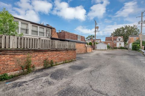 Tiny photo for 7754 W Higgins Road #J, Chicago, IL 60631 (MLS # 12433954)