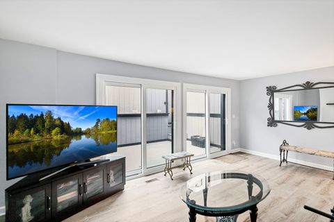 Tiny photo for 7754 W Higgins Road #J, Chicago, IL 60631 (MLS # 12433954)