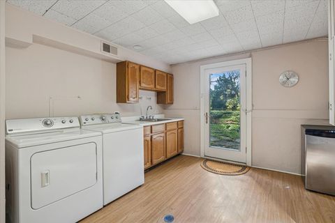 Tiny photo for 1350 Westmoor Trail, Winnetka, IL 60093 (MLS # 12502961)