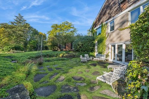 Tiny photo for 1350 Westmoor Trail, Winnetka, IL 60093 (MLS # 12502961)