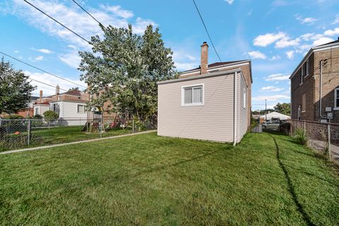 Tiny photo for 9348 S Green Street, Chicago, IL 60620 (MLS # 12489409)