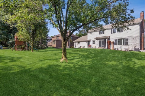 Tiny photo for 7553 Ridgewood Lane, Burr Ridge, IL 60527 (MLS # 12795677)
