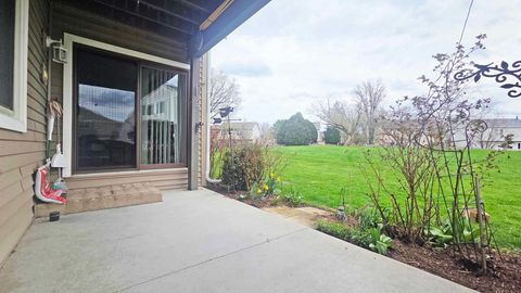 Tiny photo for 111 Autumn Court #111, Buffalo Grove, IL 60089 (MLS # 12617148)