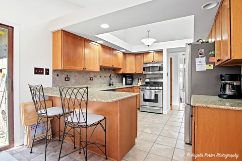 Tiny photo for 34726 N Mudjekeewis Terrace, McHenry, IL 60051 (MLS # 12488427)