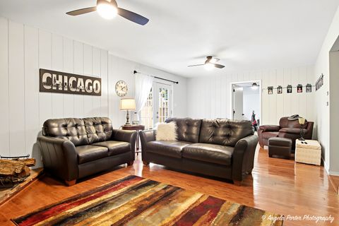 Tiny photo for 34726 N Mudjekeewis Terrace, McHenry, IL 60051 (MLS # 12488427)