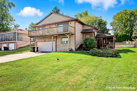 Photo of 34726 N Mudjekeewis Terrace, McHenry, IL 60051 (MLS # 12488427)