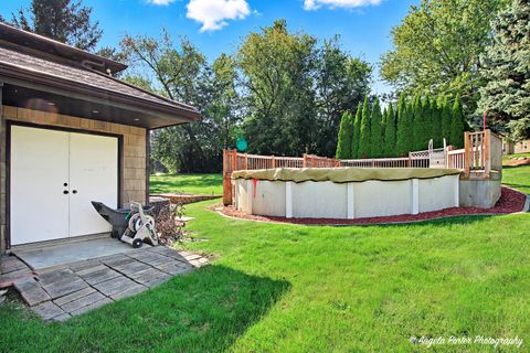 Tiny photo for 34726 N Mudjekeewis Terrace, McHenry, IL 60051 (MLS # 12488427)