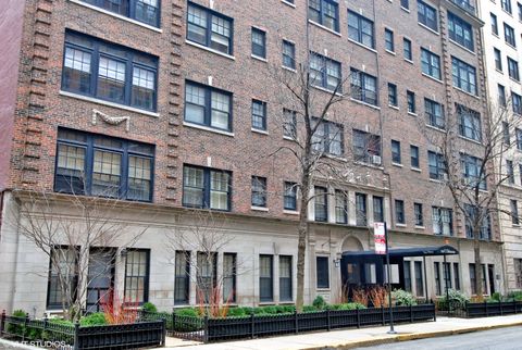 Photo of Chicago, IL 60611 (MLS # 12485530)