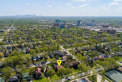 Tiny photo for 711 Jackson Avenue, River Forest, IL 60305 (MLS # 12597486)