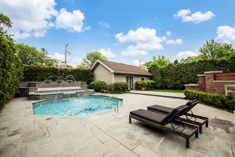 Tiny photo for 711 Jackson Avenue, River Forest, IL 60305 (MLS # 12597486)