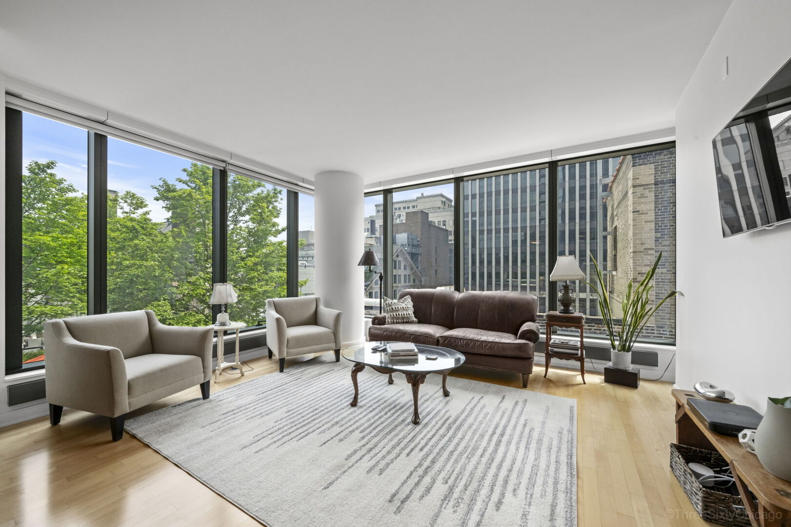 60 E Monroe Street 1604