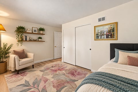 Tiny photo for 317 Beech Court, Naperville, IL 60540 (MLS # 12759388)