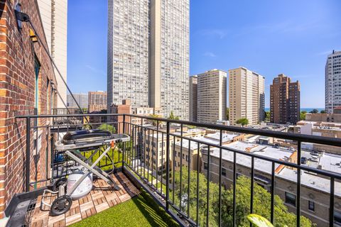 Tiny photo for 3900 N Pine Grove Avenue #911, Chicago, IL 60613 (MLS # 12485682)