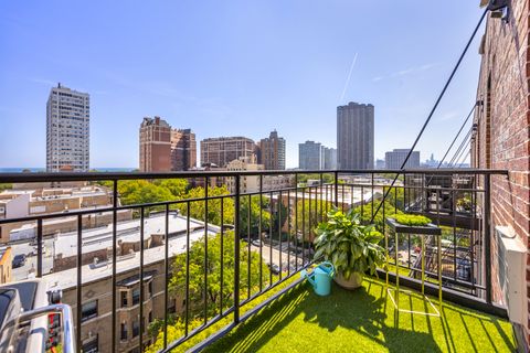 Tiny photo for 3900 N Pine Grove Avenue #911, Chicago, IL 60613 (MLS # 12485682)