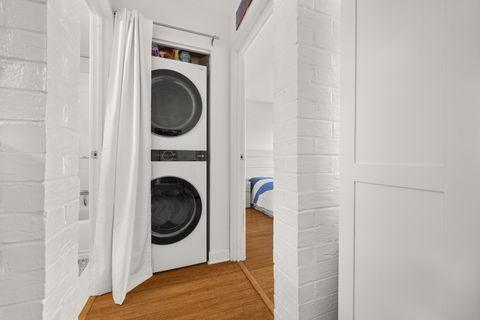 Tiny photo for 3900 N Pine Grove Avenue #911, Chicago, IL 60613 (MLS # 12485682)