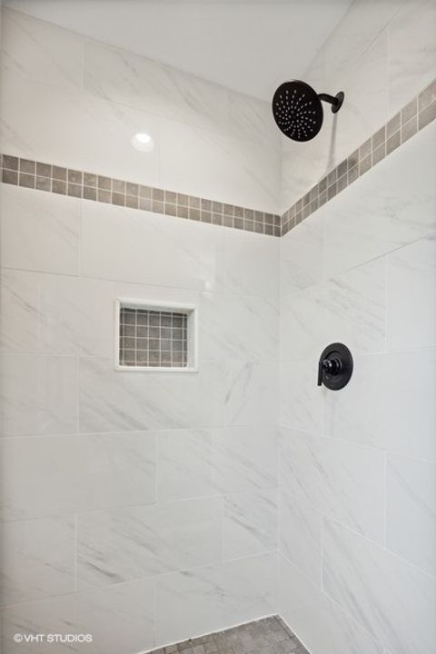 Tiny photo for 2233 N 77th Court, Elmwood Park, IL 60707 (MLS # 12579218)