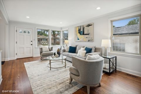 Tiny photo for 2233 N 77th Court, Elmwood Park, IL 60707 (MLS # 12579218)