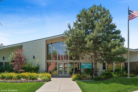 Tiny photo for 3700 Capri Court #510, Glenview, IL 60025 (MLS # 12543227)