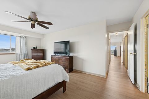 Tiny photo for 3700 Capri Court #510, Glenview, IL 60025 (MLS # 12543227)