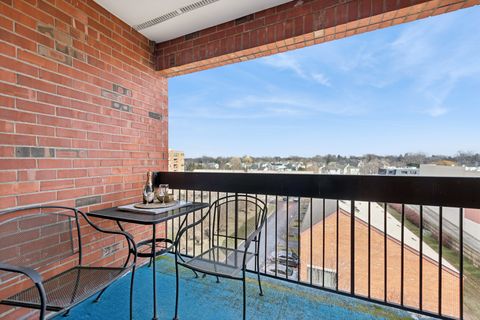 Tiny photo for 3700 Capri Court #510, Glenview, IL 60025 (MLS # 12543227)