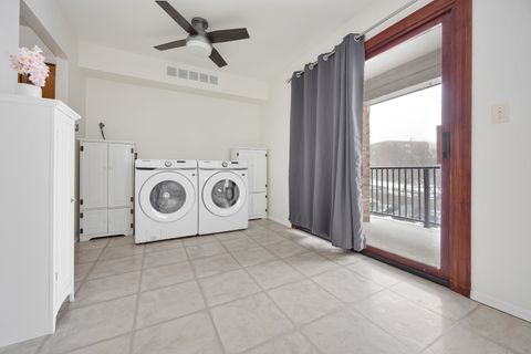 Tiny photo for 1724 Fayette Walk #J, Hoffman Estates, IL 60169 (MLS # 12558791)