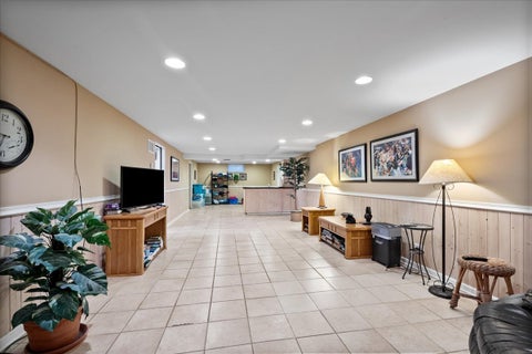 Tiny photo for 3805 W Jarlath Street, Lincolnwood, IL 60712 (MLS # 12742142)