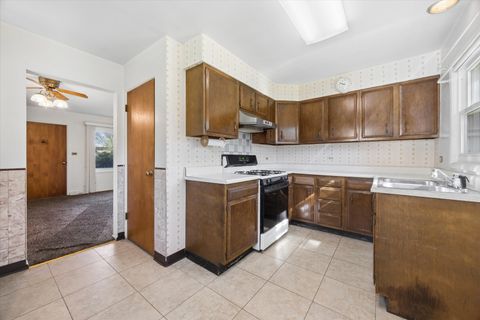 Tiny photo for 4005 Morton Avenue, Downers Grove, IL 60515 (MLS # 12498952)