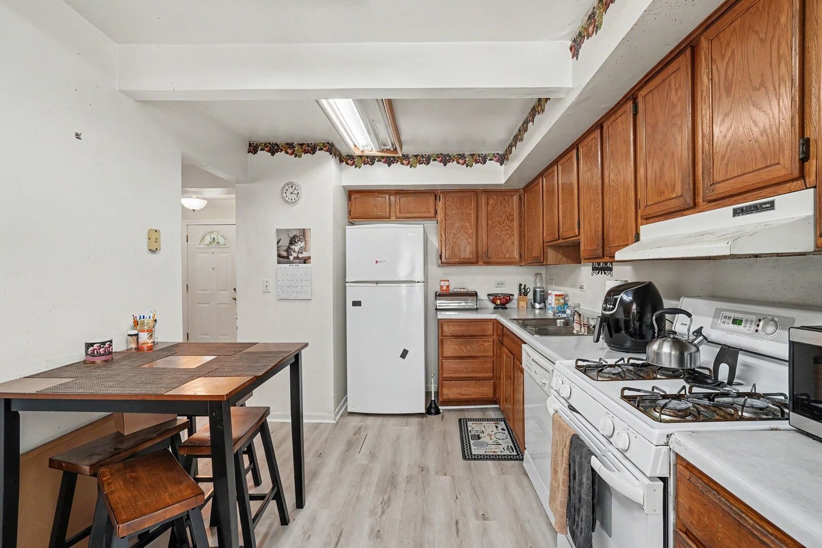157 Thomas Road 157